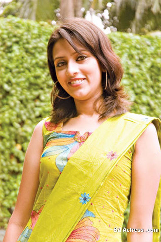 Bangladeshi Model Mim in a garden