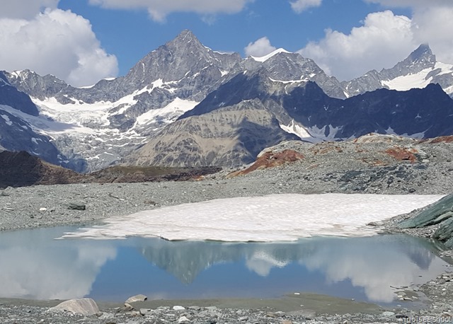 Hike the Matterhorn Glacier Trail from Trockener Steg to Schwarzsee