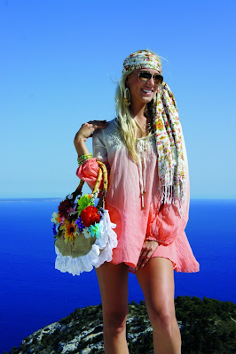 vestido kaftan hippie chic disponible en tu tienda de moda www.casualchic.es
