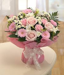 65 Contoh Buket Bunga Pernikahan Yang Cantik ~ Ayeey.com