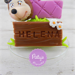 Vela decorada com nome Masha e o Urso para menina - Topo de bolo para festa Infantil - biscuit