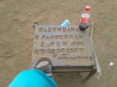 Puncak-basundara-gunung-panderman-2000MDPL.jpg