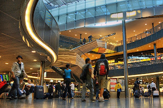 Foto Zurich Airport Bandara Swiss Internasional 