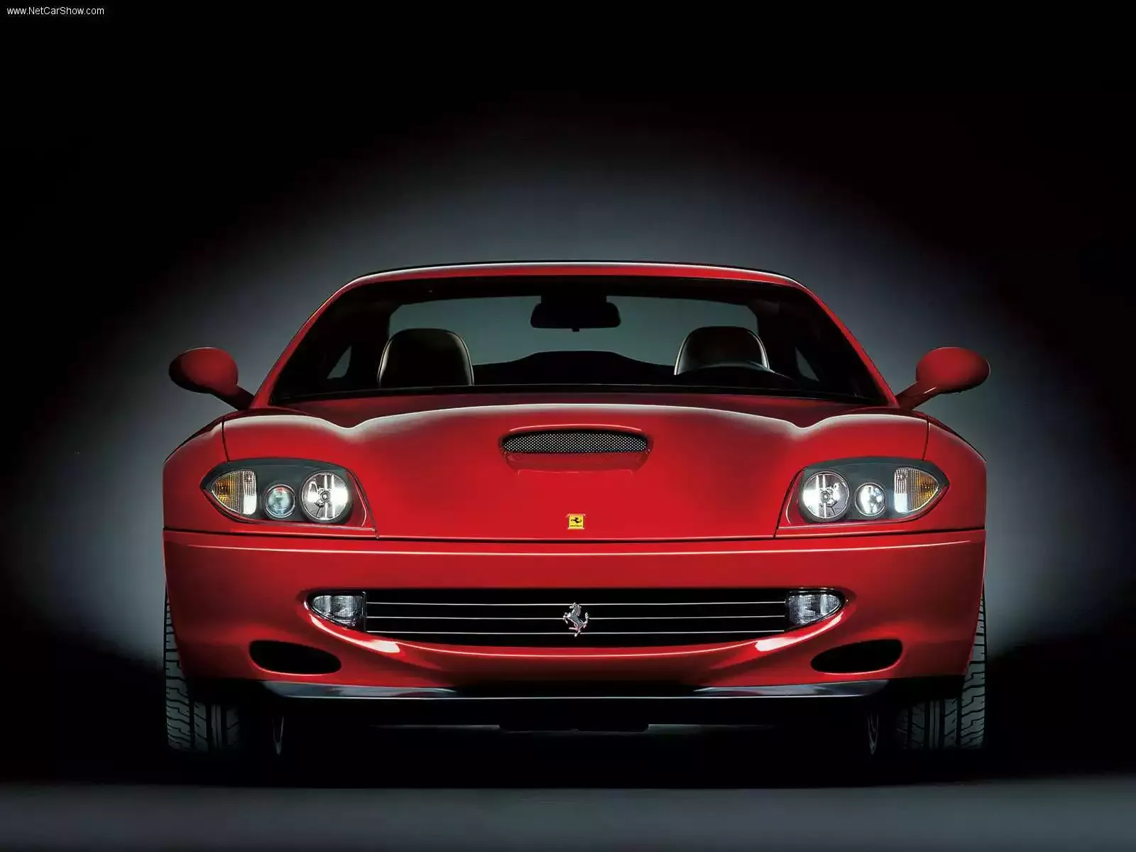 Hình ảnh siêu xe Ferrari 550 Maranello 2001 & nội ngoại thất