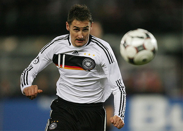 soccer world cup 2010 wallpaper. Miroslav Klose World Cup 2010