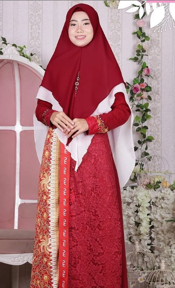 Tips Kombinasi Warna Jilbab Dengan Baju Merah Yang Cocok