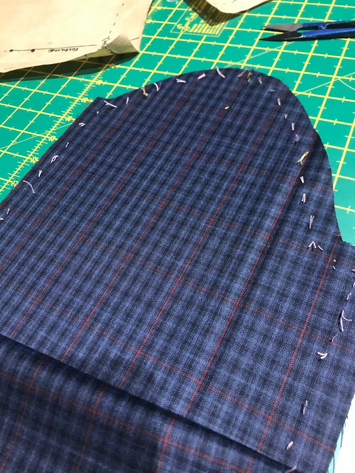 JuliaBobbin: Tailored Blazer PART 2 - Welt and Flap Pockets + Sleeves with  Mitred Vents