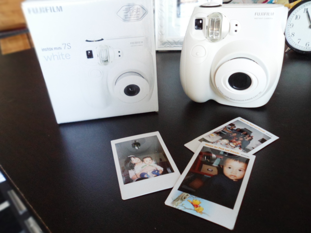 Lilly's day: REVIEW: Fuji instax mini 7s