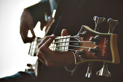 Steps to Learn to Play the Guitar | Felize Blog