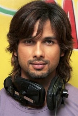 beautiful Indian actor Shahid Kapoor