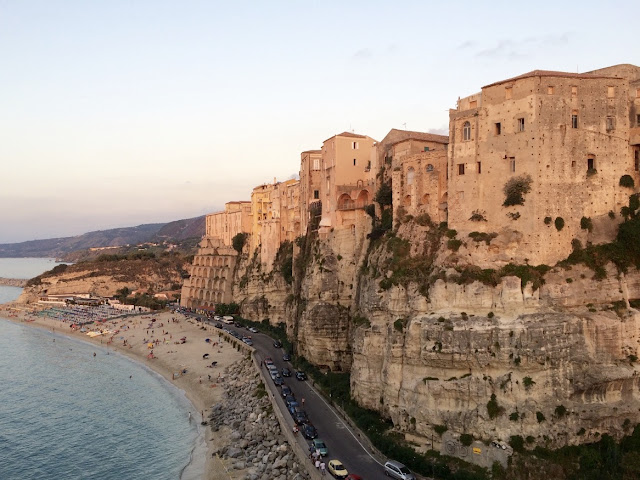 TROPEA KALABRIEN