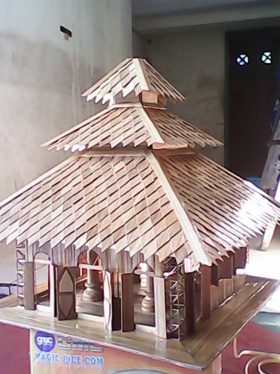 panorama indah KERAJINAN  MINIATUR MASJID AGUNG DEMAK DARI  