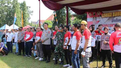 Meriahkan Hari Bhayangkara Ke-76, Ribuan Peserta Berpartisipasi Dalam Lomba Burung Berkicau Yang Digelar Polres Pekalongan