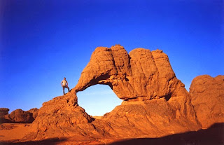 Elephant Rock di Youf-Ehakit Area, Sahara, Algeria