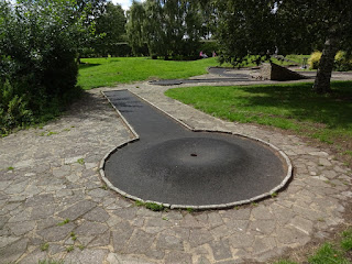 Crazy Golf at Coate Water Country Park in Swindon