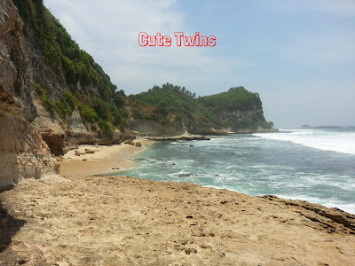 pengalaman traveling ke pantai banyutibo