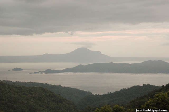 Starbucks Tagaytay