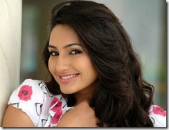 Actress Ragini Dwivedi Latest Pictures