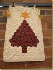 Redhexagon tree Heather R