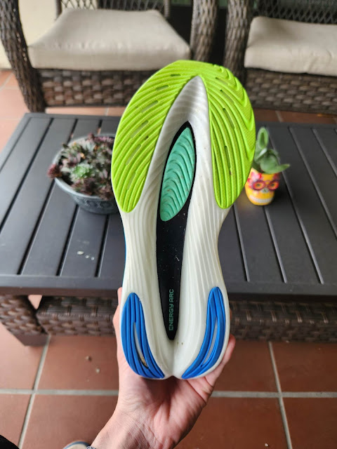 New Balance FuelCell SuperComp Elite v3 Review (2023) - DOCTORS OF RUNNING
