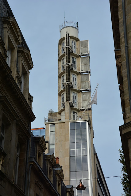 Bordeaux modern tower