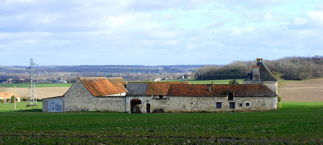 Chateau de Mousseaux, Vienne, France. Photo by Loire Valley Time Travel.