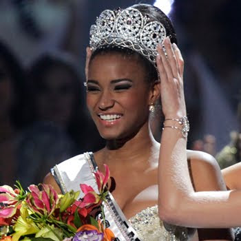 Sao Paulo Leila Lopes from Angola was crowned Miss Universe Monday night