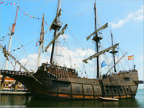 Fan Pier en el Puerto de Boston: El Galeón Andalucía