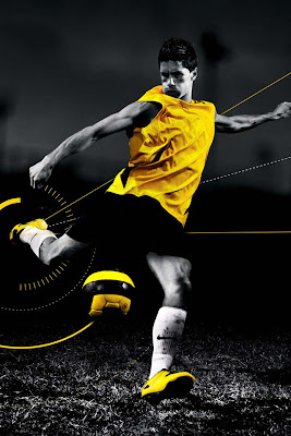 iphone4 soccer wallpapers