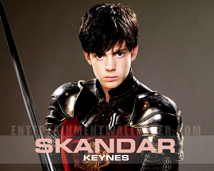 Skandar Keynes - Picture Actress