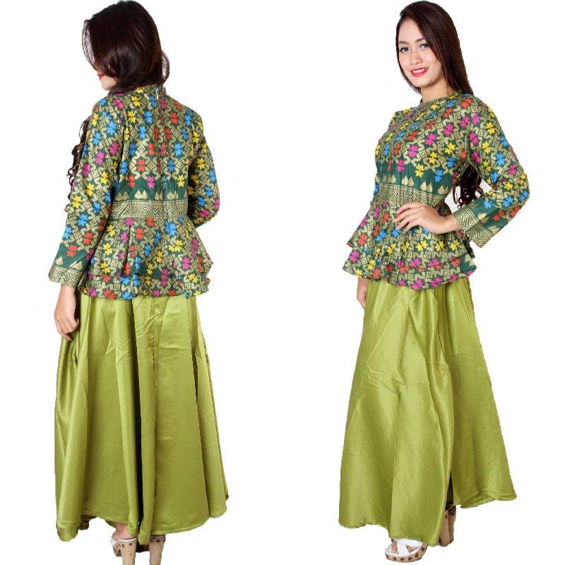 37+ Model Baju Batik Kombinasi Rok Panjang, Baru!