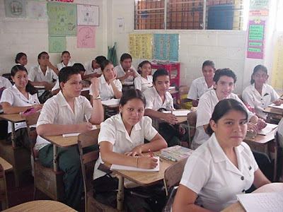 La Educación y el Desarrollo Humano son el Futuro de El Salvador