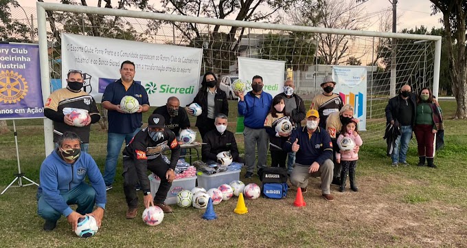 E.C. Ponte Preta ganha material esportivo do Rotary Club Industrial de Cachoeirinha