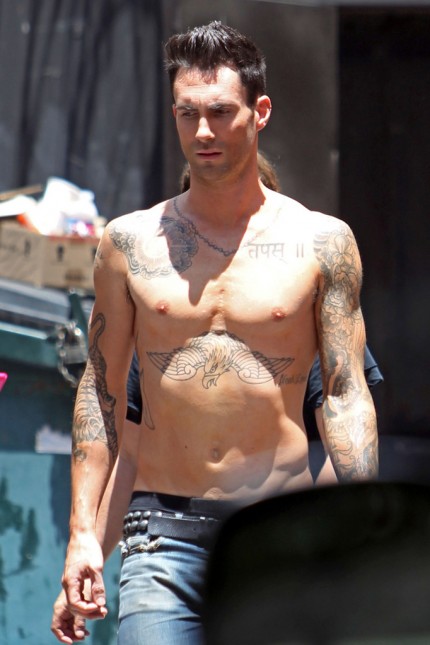 Adam Levine Shirtless For'Moves Like Jagger 
