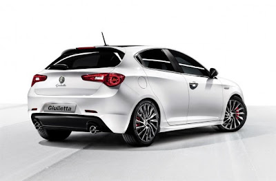 2011 Alfa Romeo Giulietta Image