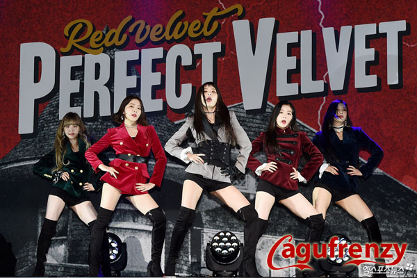 Download Album Red Velvet - Perfect Velvet 2017