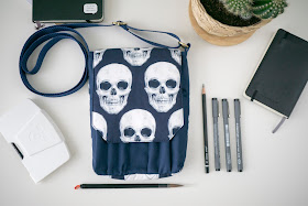 skull bag, hoe to keep sketchbook , скетчбук сумка