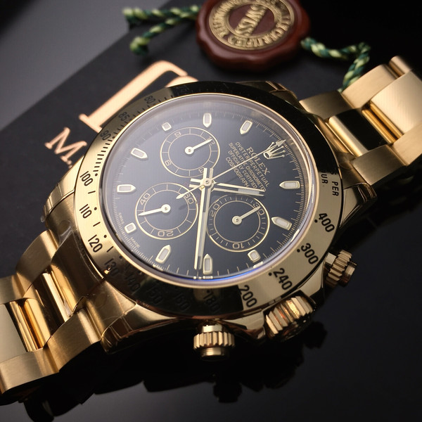 Thiết kế sang trọng của rolex daytona R129