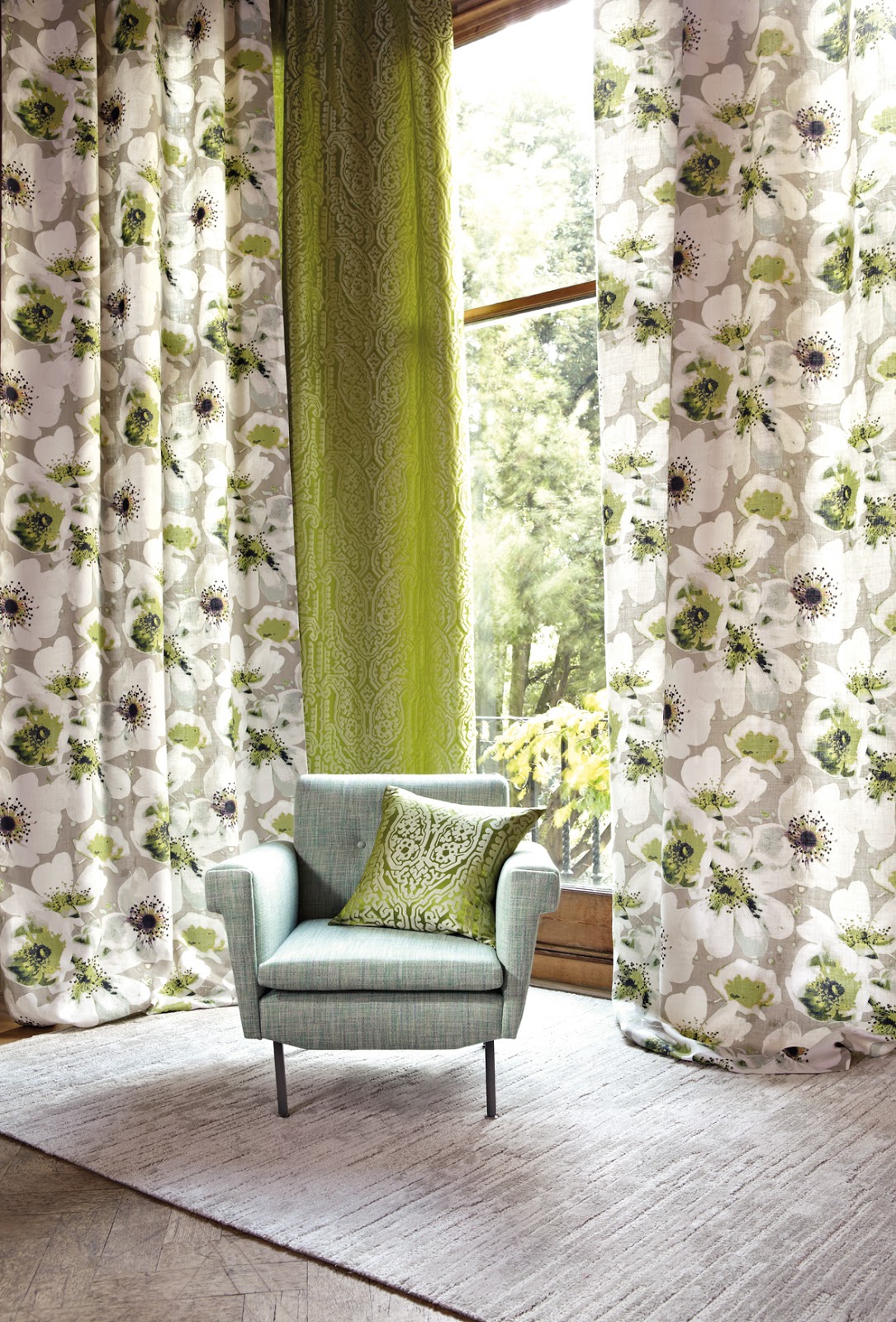 Laura Olivia Blog: Spring Fabrics & Wallpapers