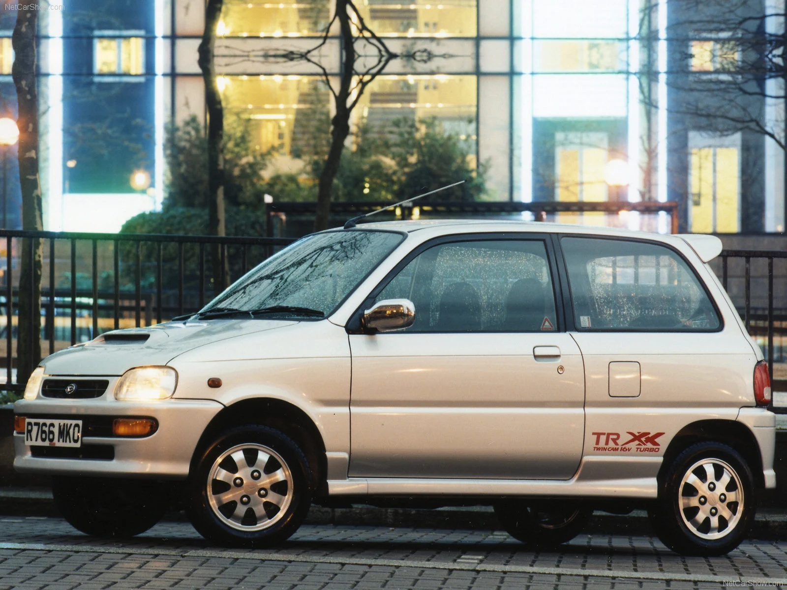 Hình ảnh xe ô tô Daihatsu Cuore 1997 & nội ngoại thất