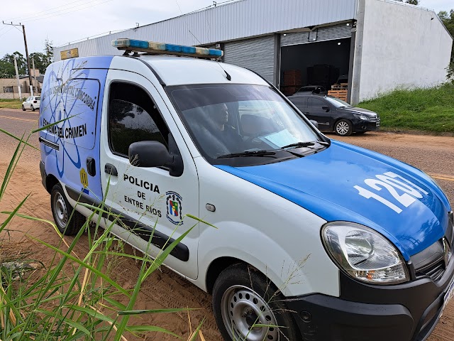 La policía recuperó parte de la mercadería que fue robada del galpón en el que habían hecho dos huecos para ingresar