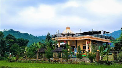 Uniknya Wisata Kuliner Warung SaeNur di Bogor