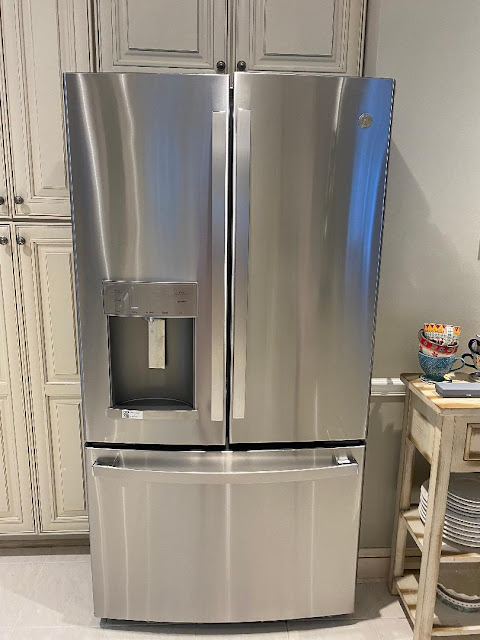 French door GE refrigerator