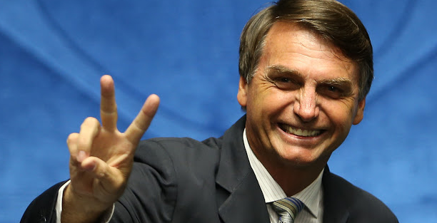 Jair Bolsonaro é eleito presidente e interrompe série de vitórias do PT