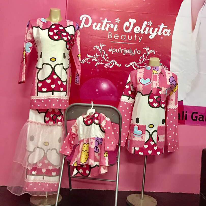  Hello Kitty baju kurung sold for RM50 000 Is it worth it 