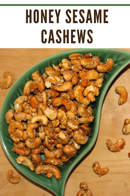 Finished bowl of honey sesame cashews.