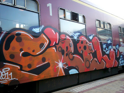 graffiti sirew - sfone famos its wiveo
