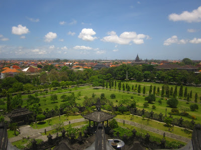 Monumen Perjuangan Rakyat Bali merupakan simbol rakyat Bali untuk menghormati para pahlawa Monumen Perjuangan Rakyat Bali
