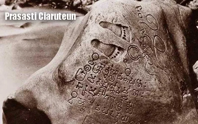 Foto Prasasti Ciaruteun