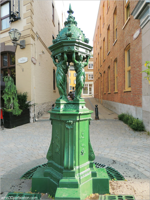 Wallace Fountain en el Viejo Quebec 